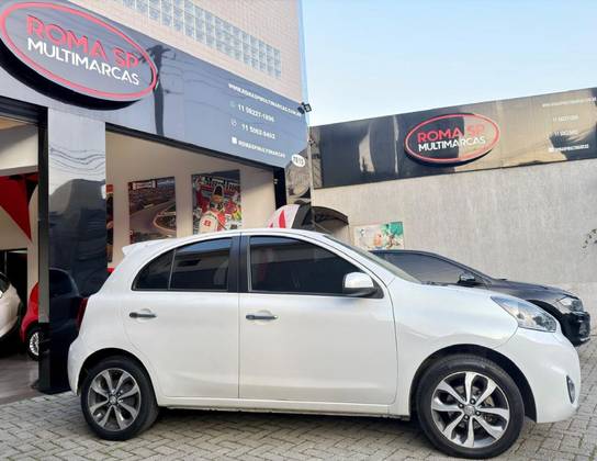NISSAN MARCH 1.6 SL 16V FLEX 4P MANUAL NISSAN MARCH 1.6 SL 16V FLEX 4P MANUAL